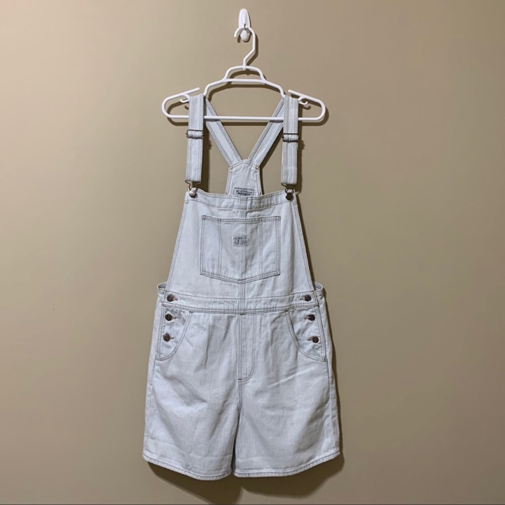 Levi’s Striped Women’s Shortalls/Overalls-Large NWT